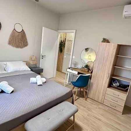 Boho Nomad Seaview Detached House Holiday home
