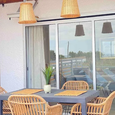 Boho Nomad Seaview Detached House *